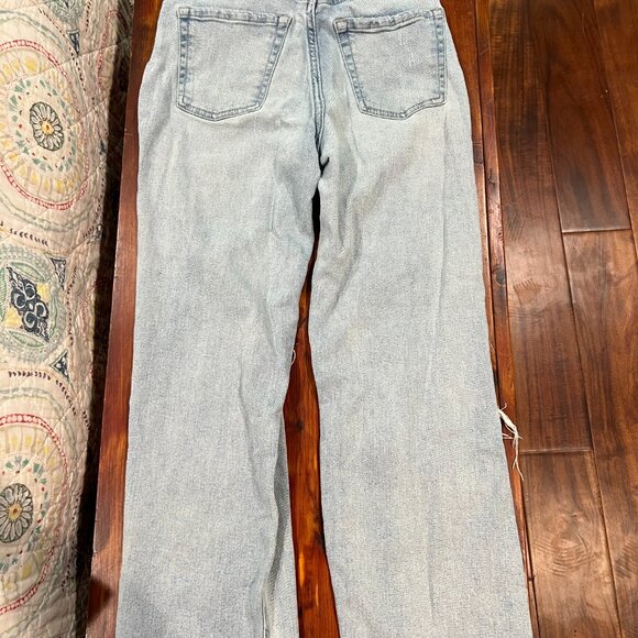 Straight-Leg Ripped Jeans - Picture 2 of 4